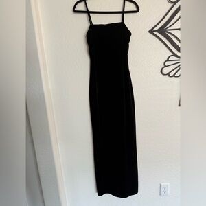 JUMP APPAREL Wendye Chaitin Elegant Black Velvet Maxi Dress - Vtg - Size 11-12